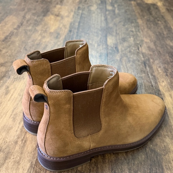 Cole Haan Men's Tan Suede Chukka Boots, size 11-1/2 - Picture 3 of 10